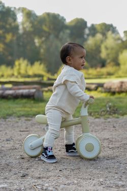 Bicicleta de equilibrio pistacho