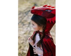 Capa dragón metálico