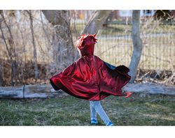 Capa dragón metálico