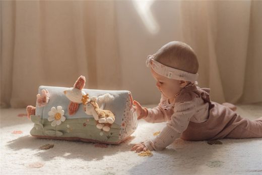 Cojín Triangular Actividades Fairy Garden