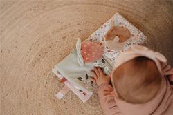 Libro Blandito de Actividades Fairy Garden