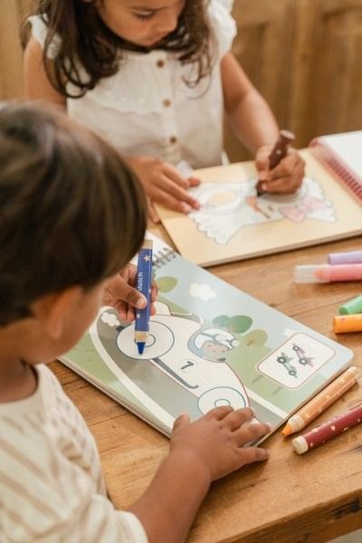 LIBRO RECORTA Y PINTA VEHÍCULOS LITTLE D