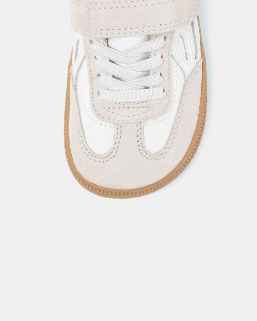 Lejan One White
