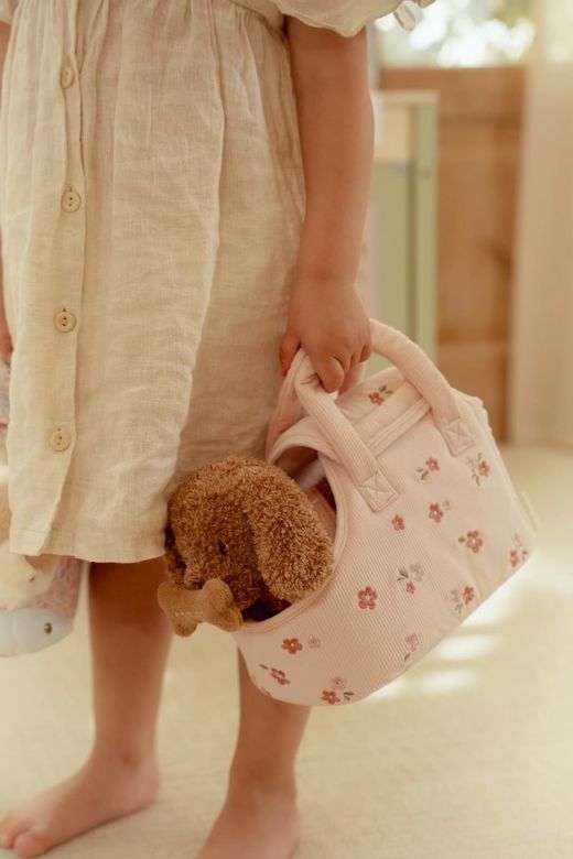 Perro Jackie Little Dutch