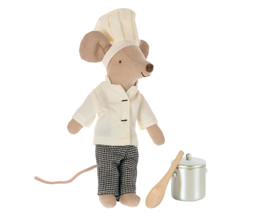Ratón cocinero con olla y cuchara
