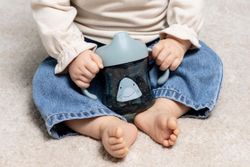 Taza Tritán con Asas Tiburón